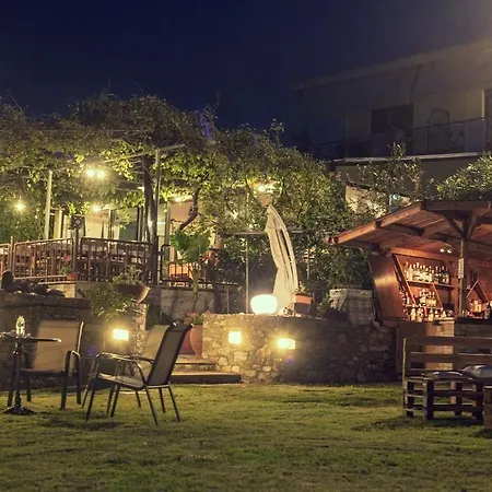 Casa de hóspedes Paradies